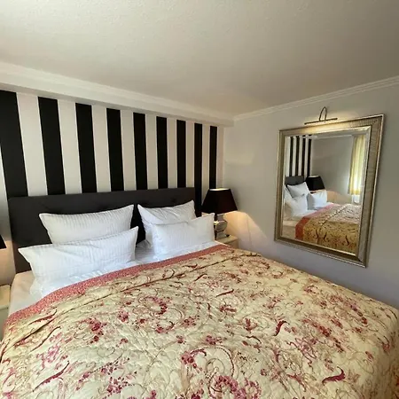 House 6 *